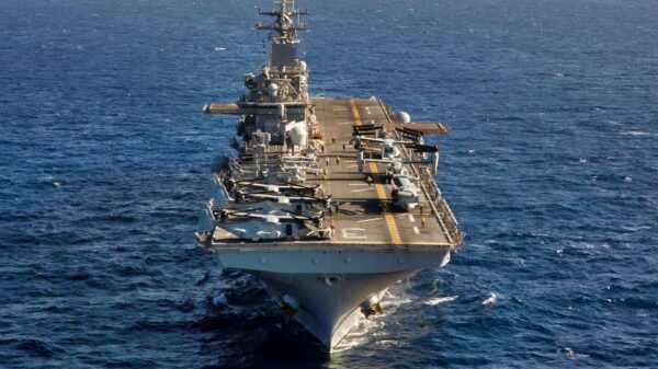 RED SEA (Nov. 2, 2015) The amphibious assault ship USS Kearsarge (LHD 3), transits the Red Sea, Nov. 2, 2015. Kearsarge is the flagship for the Kearsarge Amphibious Group and, with the embarked 26th Marine Expeditionary Unit, is deployed in support of maritime security operations and theater security cooperation efforts in the U.S. 5th Fleet area of operations. (U.S. Navy Photo by Mass Communication Specialist Seaman Apprentice Ryre Arciaga/Released)
