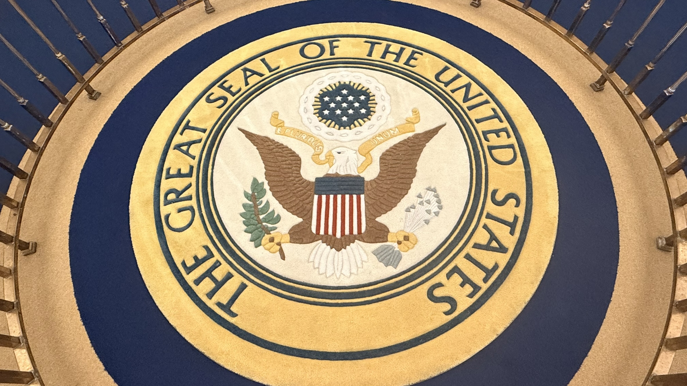 Disney Hall of President White House Seal