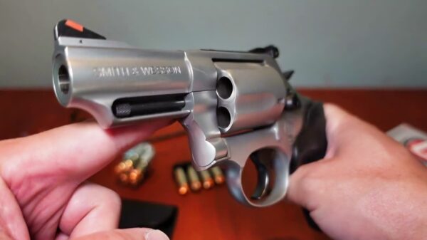Model 69 Combat Magnum Smith and Wesson Gun
