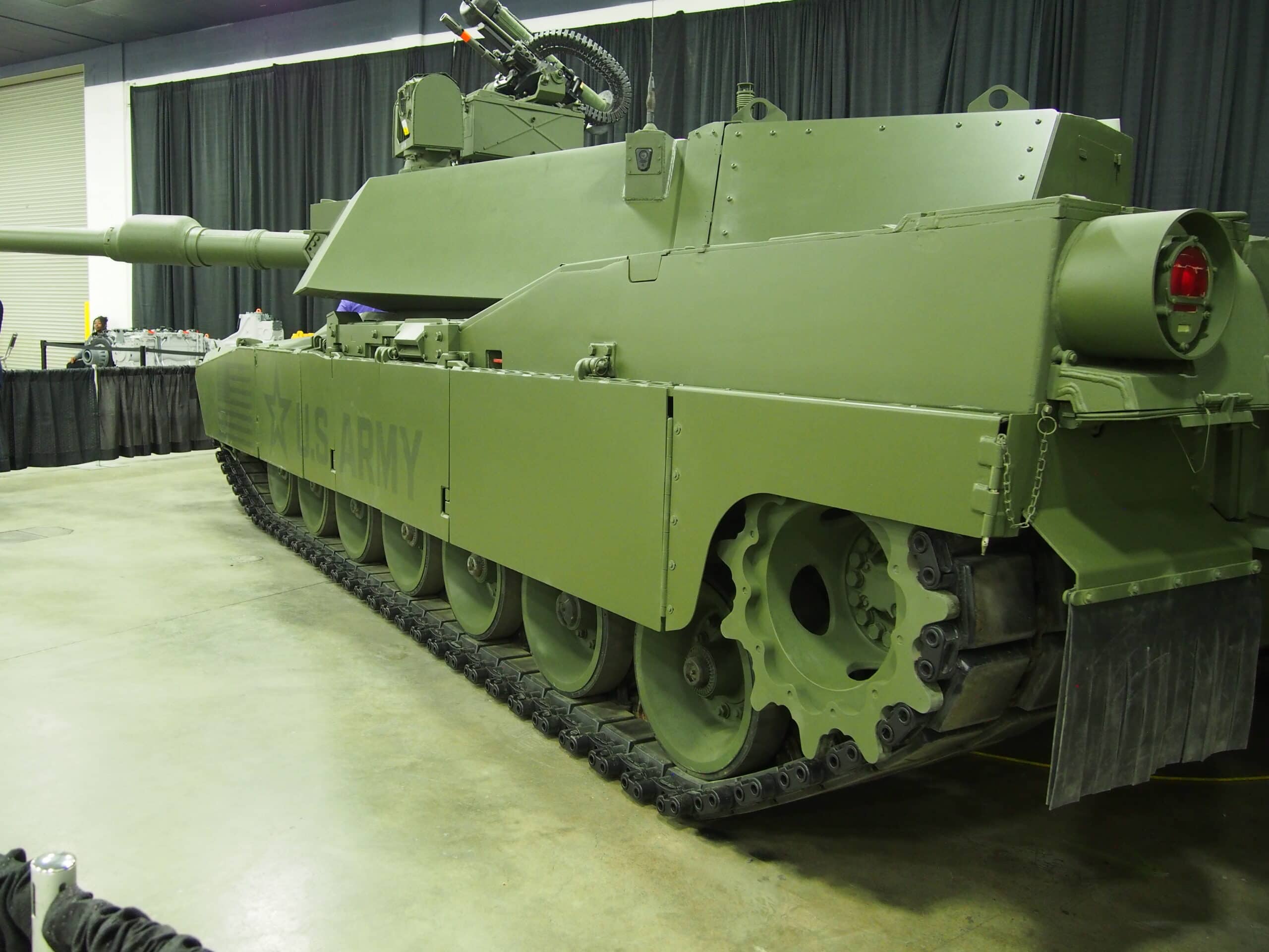 M1E3 Tank Photo from the Detroit Auto Show. 19FortyFive Photo.