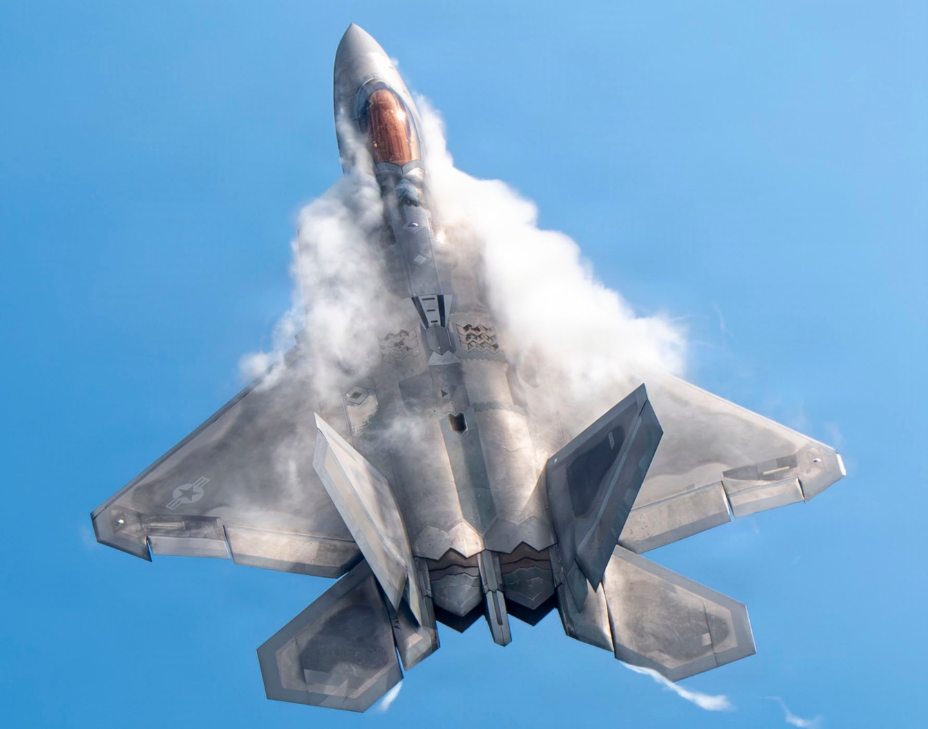 U.S. Air Force Capt. Nick “Laz” Le Tourneau, pilot and commander of the F-22 Raptor Aerial Demonstration Team, performs for the 2026 Wildwood Air Show in Wildwood, New Jersey, Sept. 12, 2026. Le Tourneau showcased the aircraft’s performance capabilities through a series of planned maneuvers designed to highlight its speed, agility and operational employment. The visible vapor forms when rapid changes in air pressure and humidity around the aircraft cause water vapor in the air to condense. (U.S. Air Force photo by Staff Sgt. Lauren Diaz)