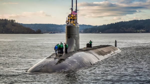 BREMERTON, Wash. (Dec. 15, 2016) - The Seawolf-class fast-attack submarine USS Connecticut (SSN 22) departs Puget Sound Naval Shipyard for sea trials following a maintenance availability. (U.S. Navy photo by Thiep Van Nguyen II/released)