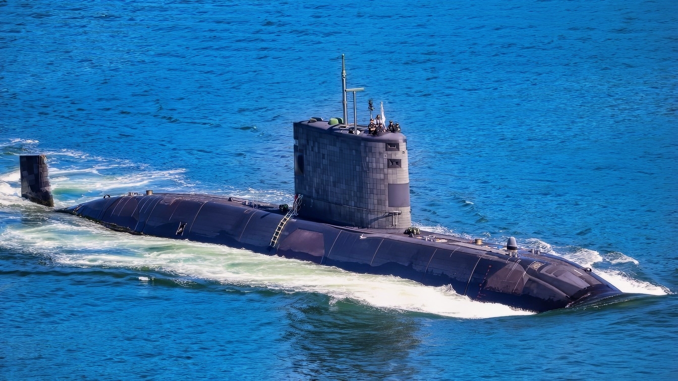 On 12 July a Submarine the Royal Navy Sold to Canada for £1 Fired a Torpedo That Sank a Decommissioned US Navy Ticonderoga-class Cruiser and Made Military History